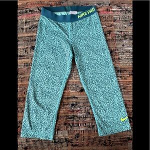 Nike leggings